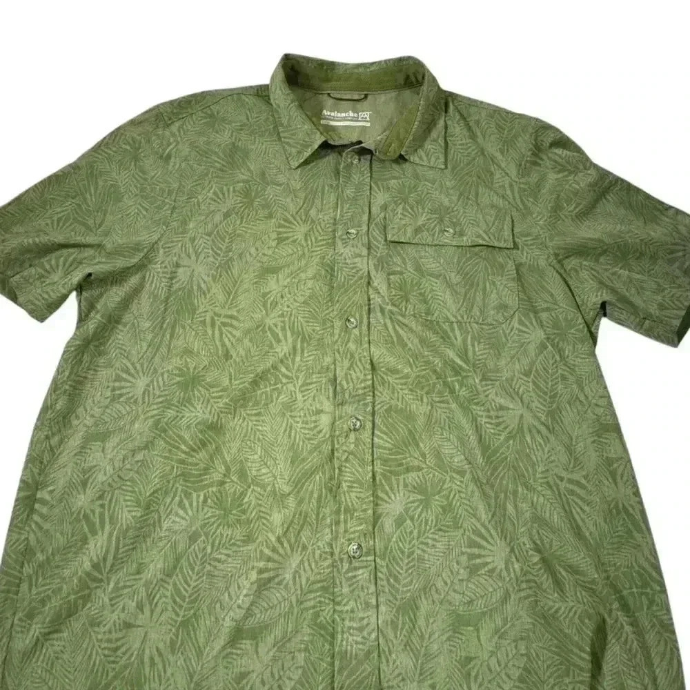 Avalanche Mens Short Sleeve Casual Button Down Hiking Outdoor Shirt Large Green - Picture 6 of 10